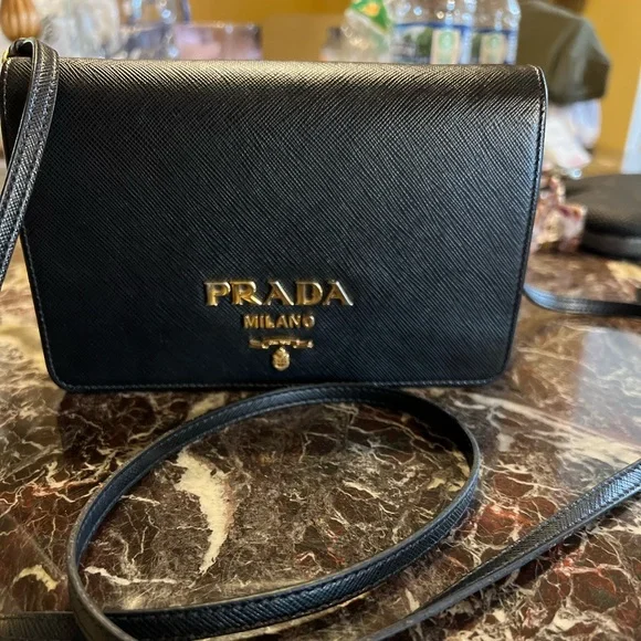 prada black cross body bag - Picture 2 of 5